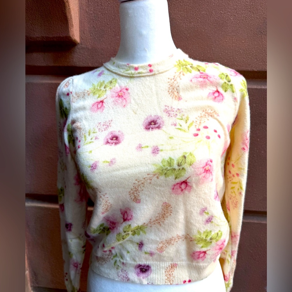 UEGC Favorite Daughter Elena Floral Sweater, size XS (tagged Med, runs small)